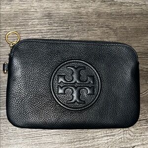 Tory Burch Black Leather Wristlet